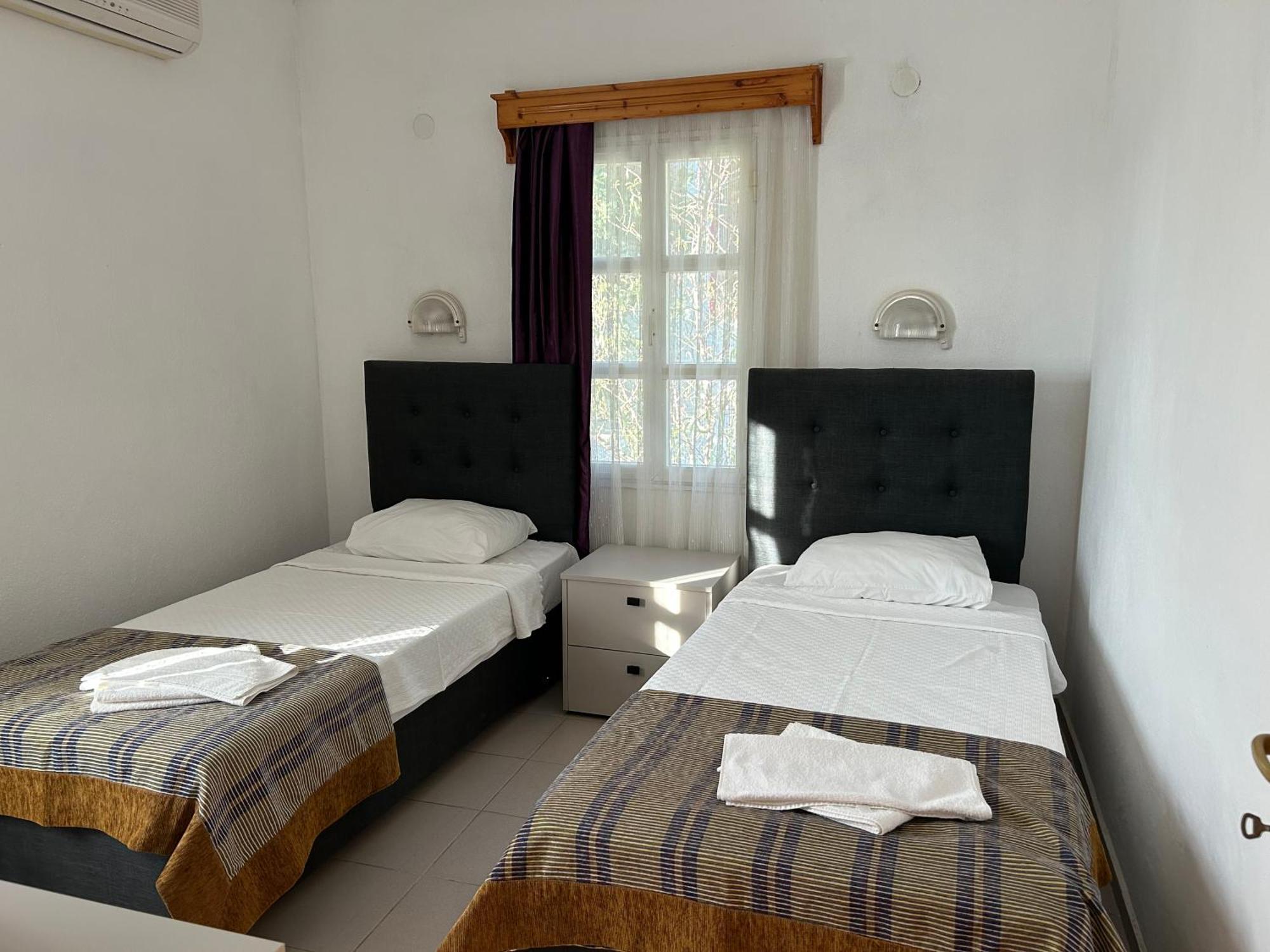 Ege Apartments Yalikavak Bagian luar foto
